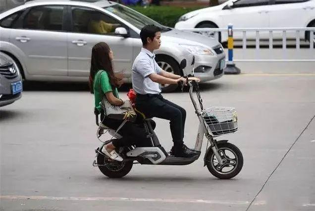 唐山市电动车载人规定！(图2)