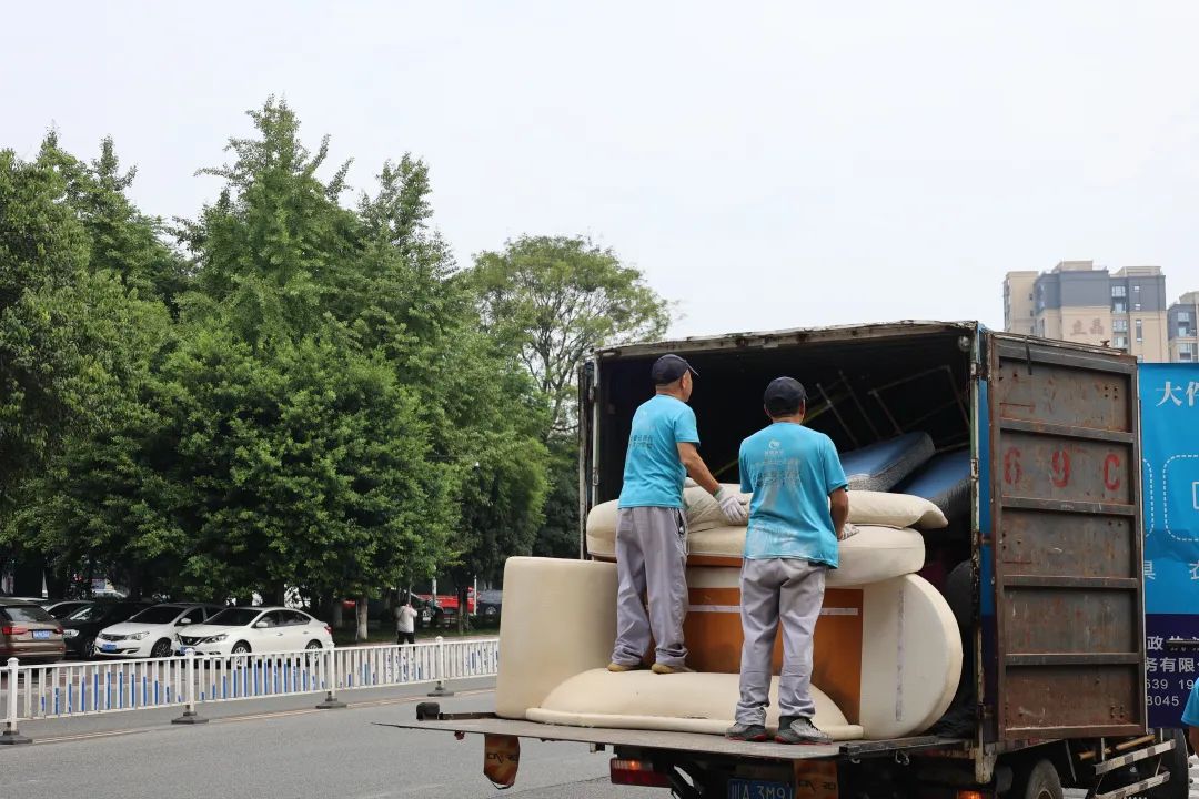 售卖废品更方便！彭州“两网融合”开启变废为宝绿色实践(图4)