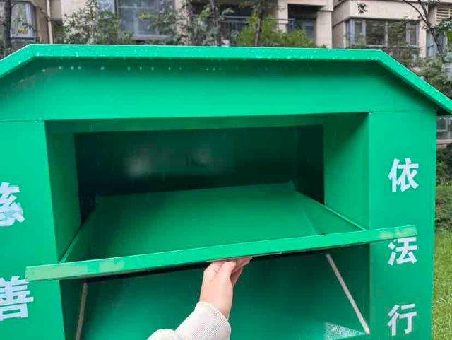 开屏时光机｜昆明城市废品回收：从只有一家回收公司到可以“一键”(图3)